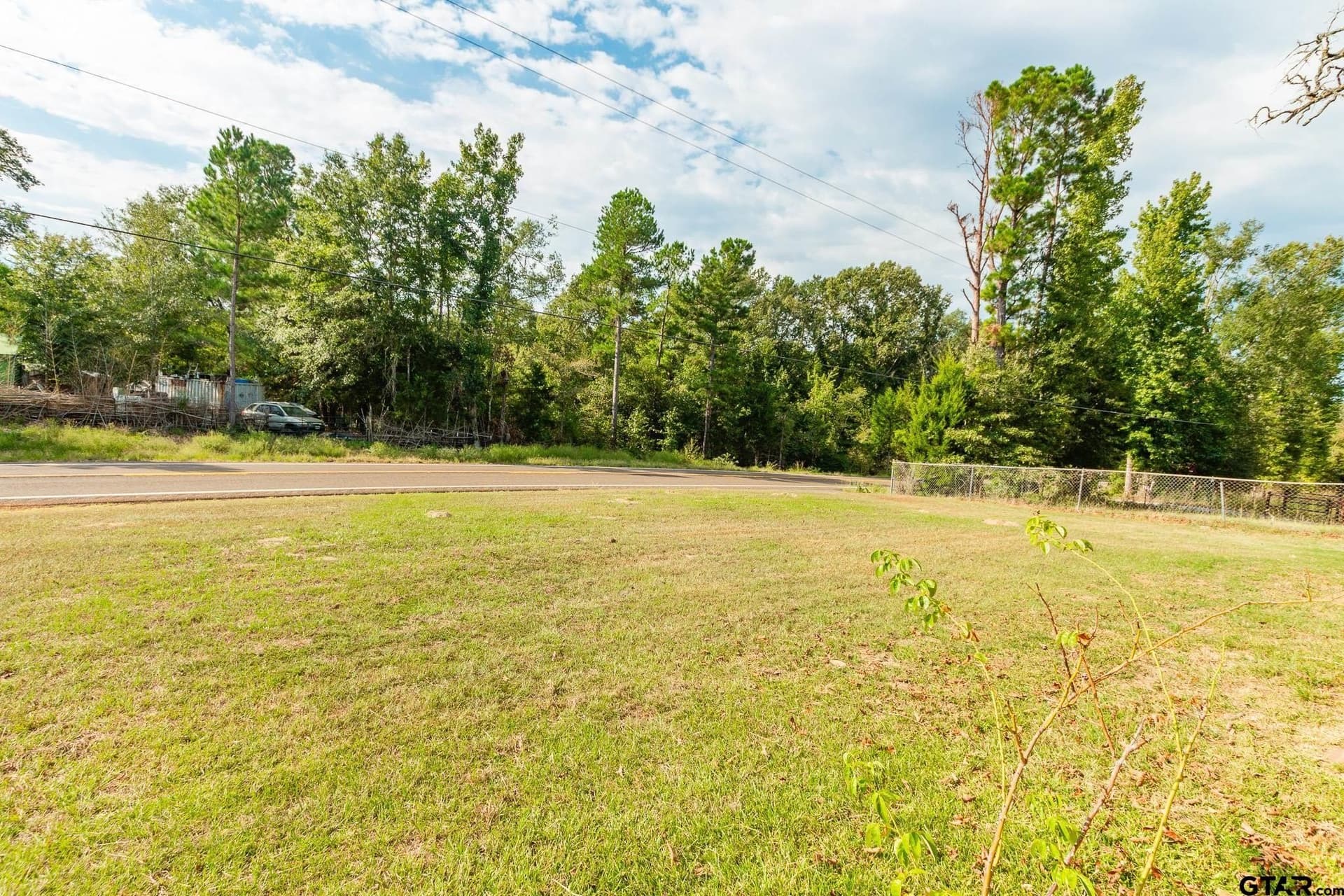10 acres in Van Zandt County - photo 2