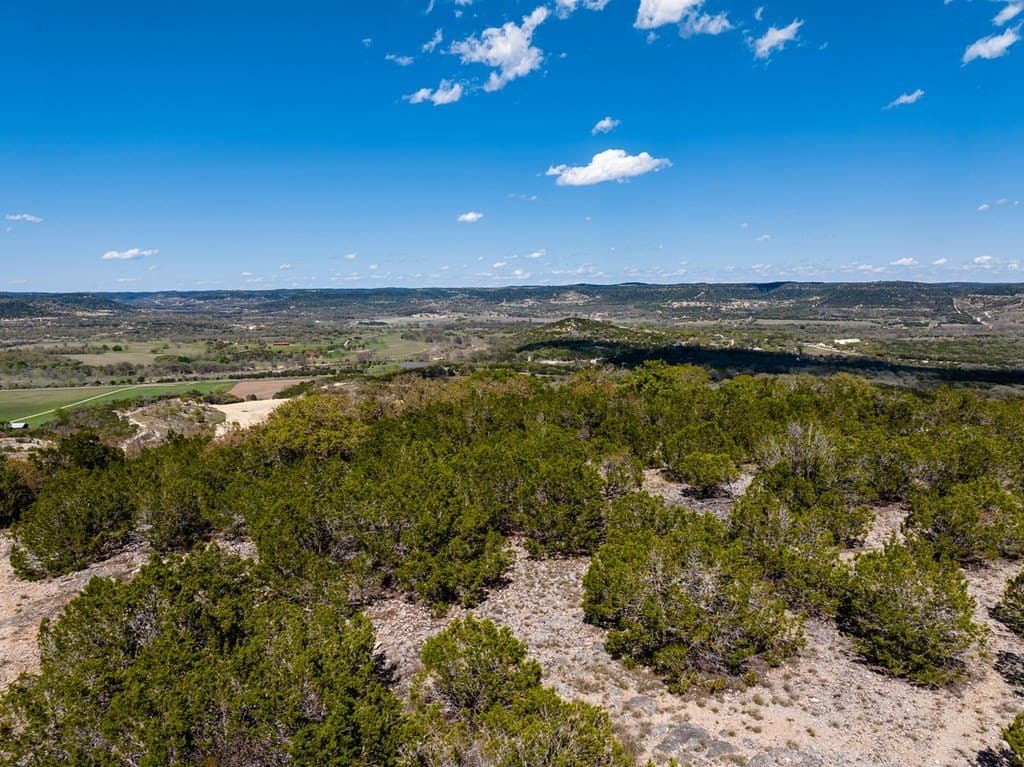 150 acres in Bandera County - photo 10