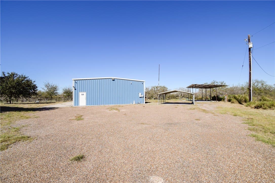 15 acres in San Patricio County - photo 12