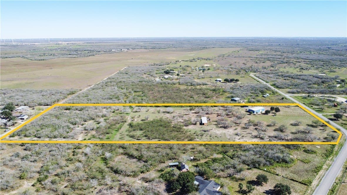 15 acres in San Patricio County - photo 2