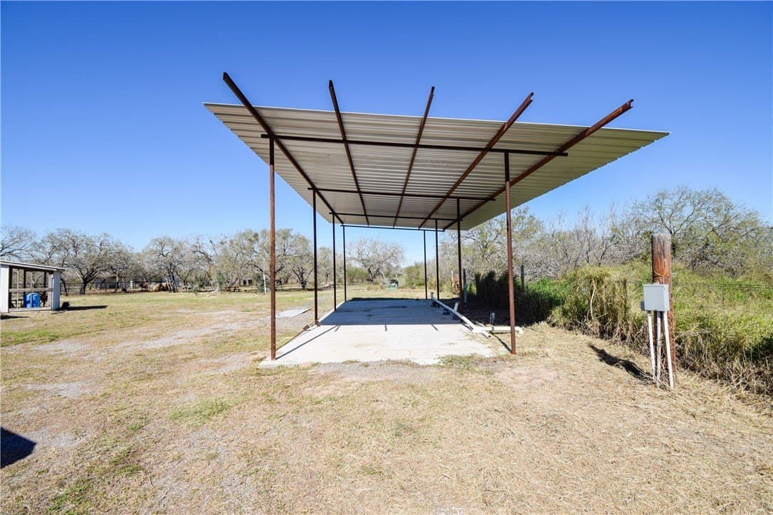 15 acres in San Patricio County - photo 23