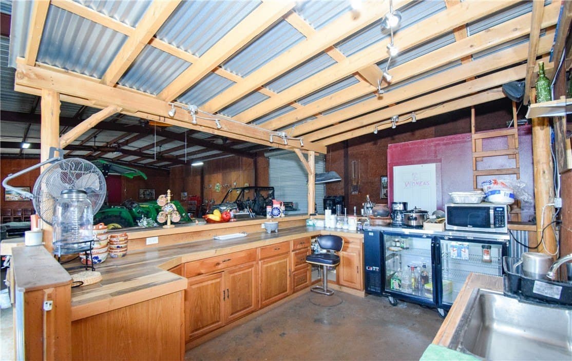 15 acres in San Patricio County - photo 4