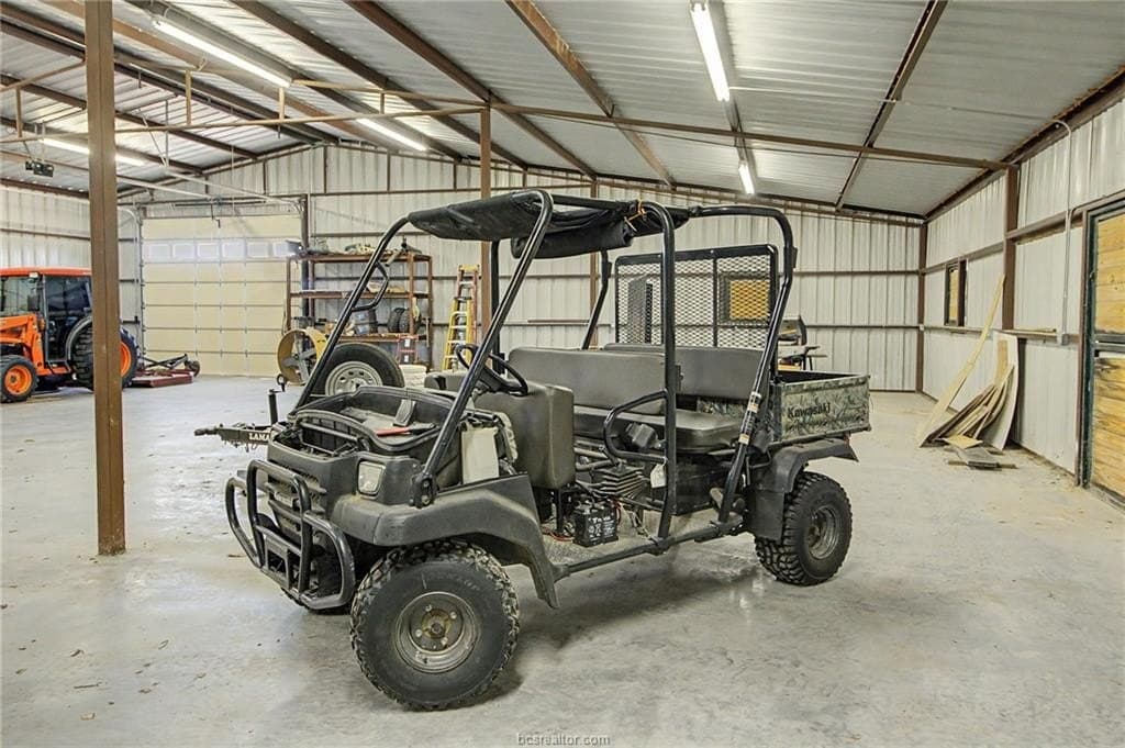 11.38 acres in Milam County - photo 14