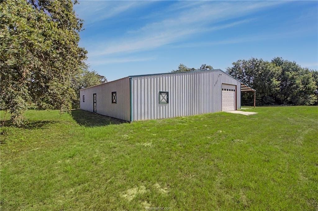 11.38 acres in Milam County - photo 7