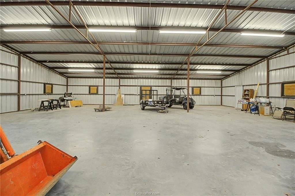 11.38 acres in Milam County - photo 12