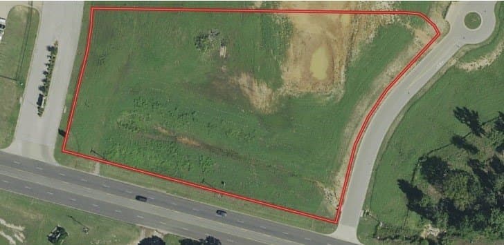 3.5 acres in Smith County