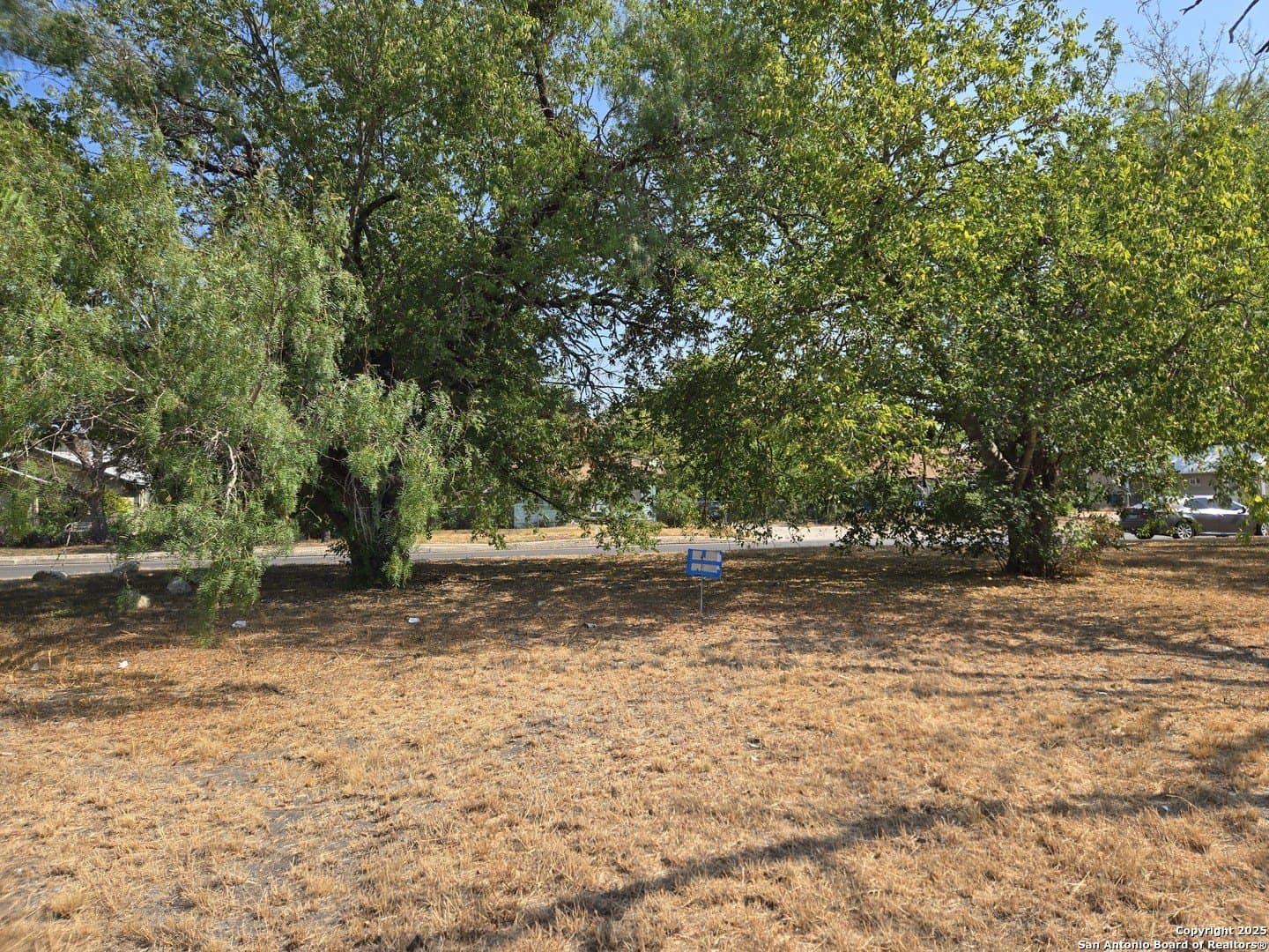 0.5 acres in Bexar County gallery image 4