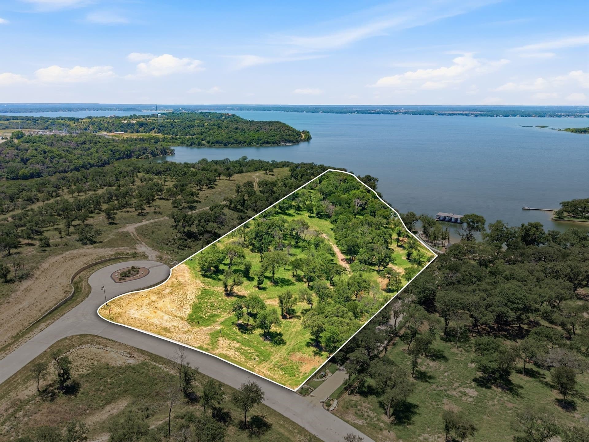 5.77 acres in Tarrant County - photo 4