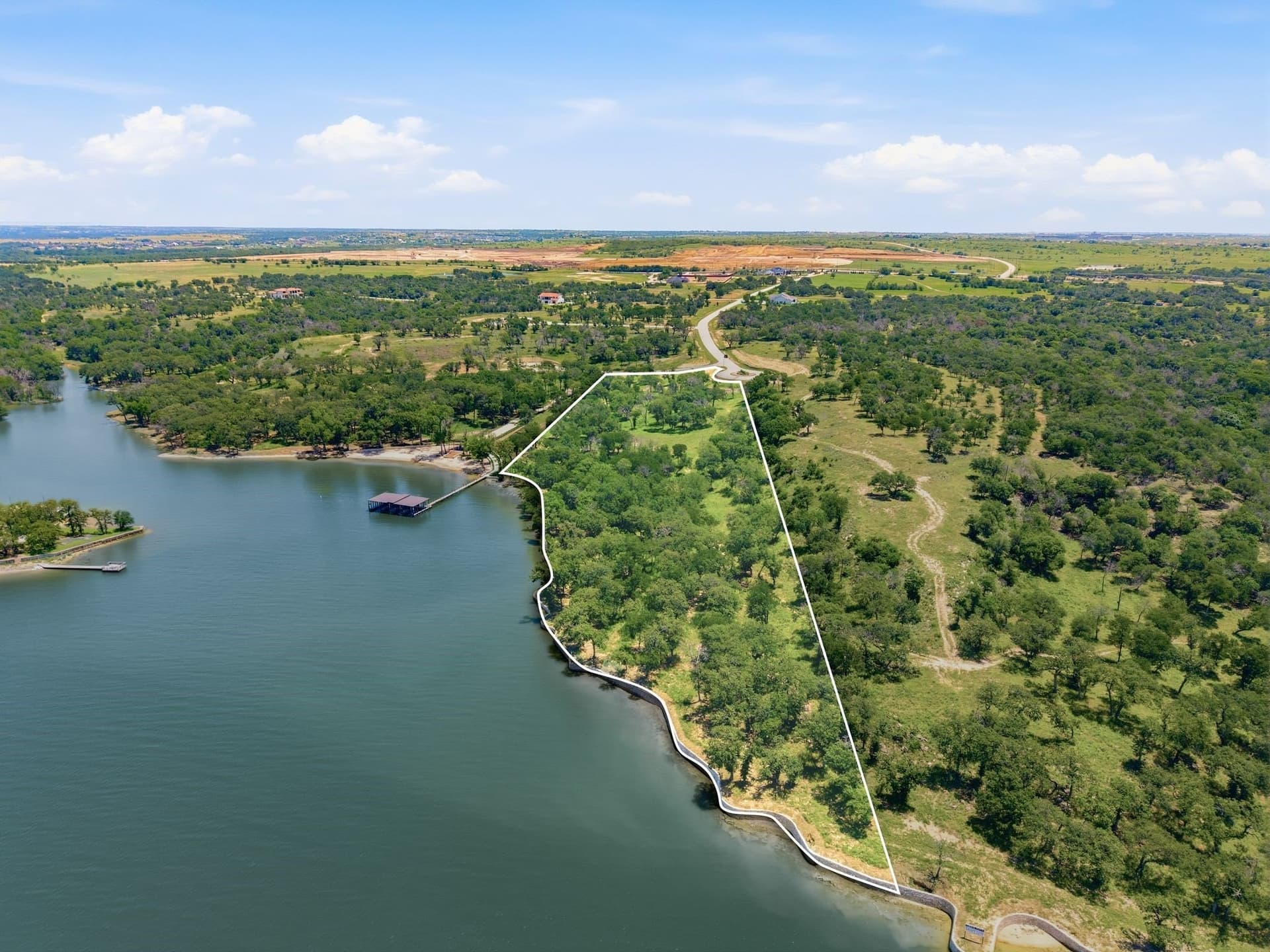 5.77 acres in Tarrant County - photo 8