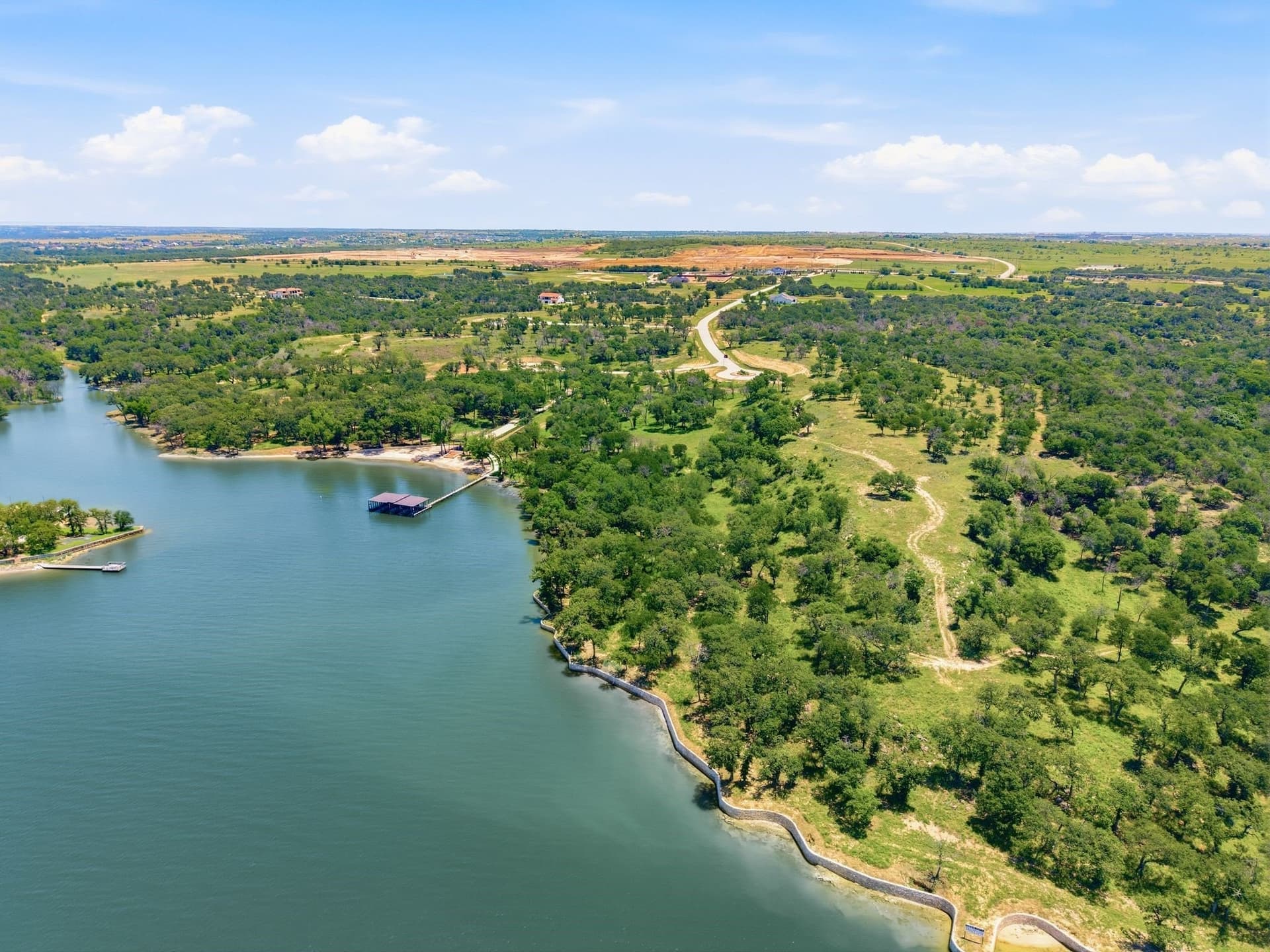 5.77 acres in Tarrant County - photo 9