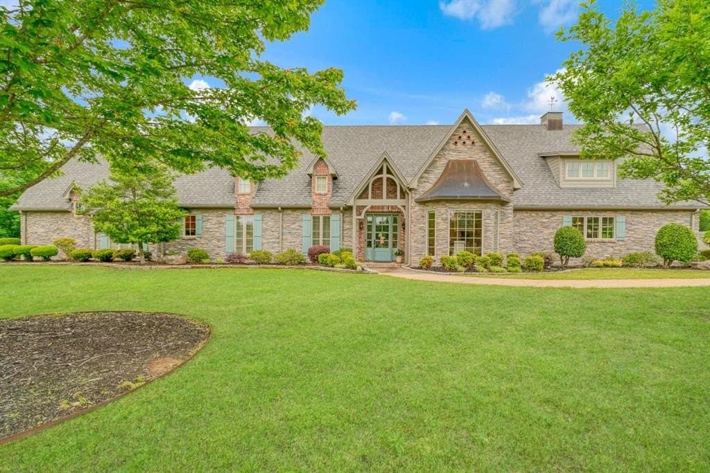 11 acres in Lamar County
