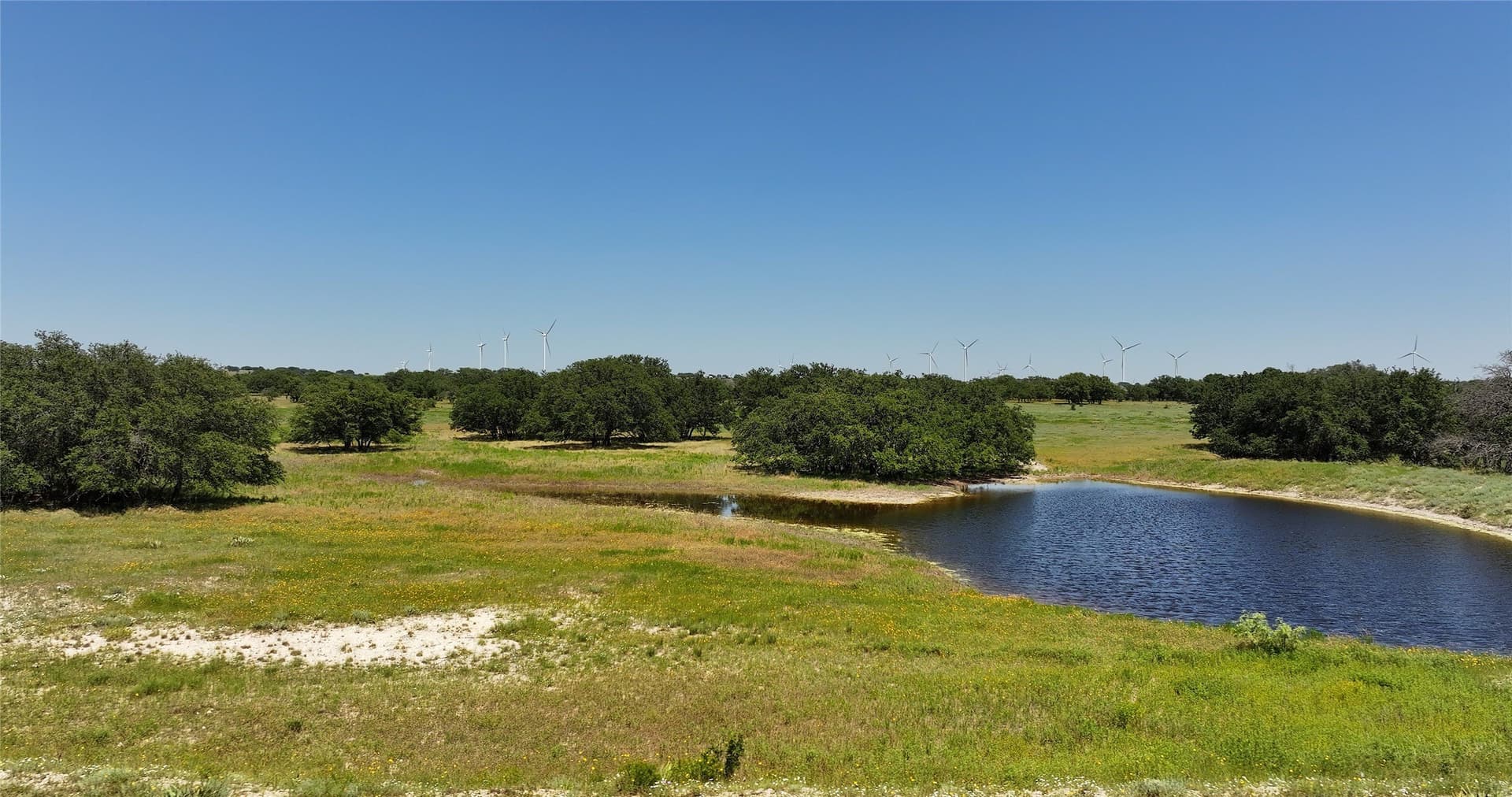 850 acres in Mills County