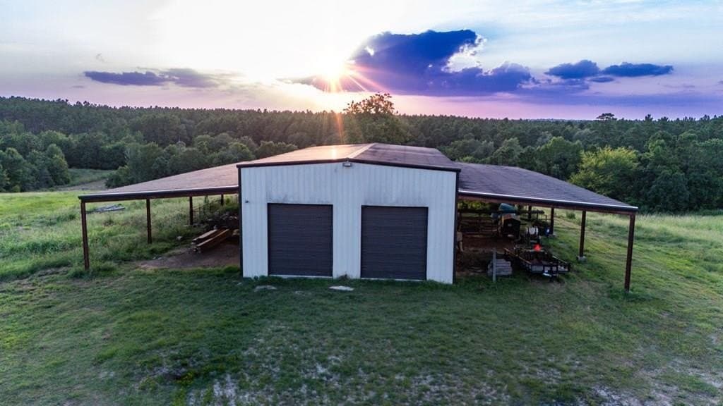 115.61 acres in Texas County