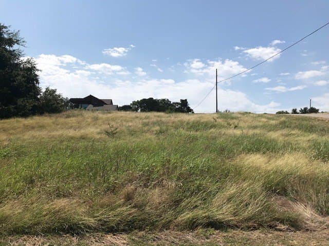 0.34 acres in Hill County - photo 5