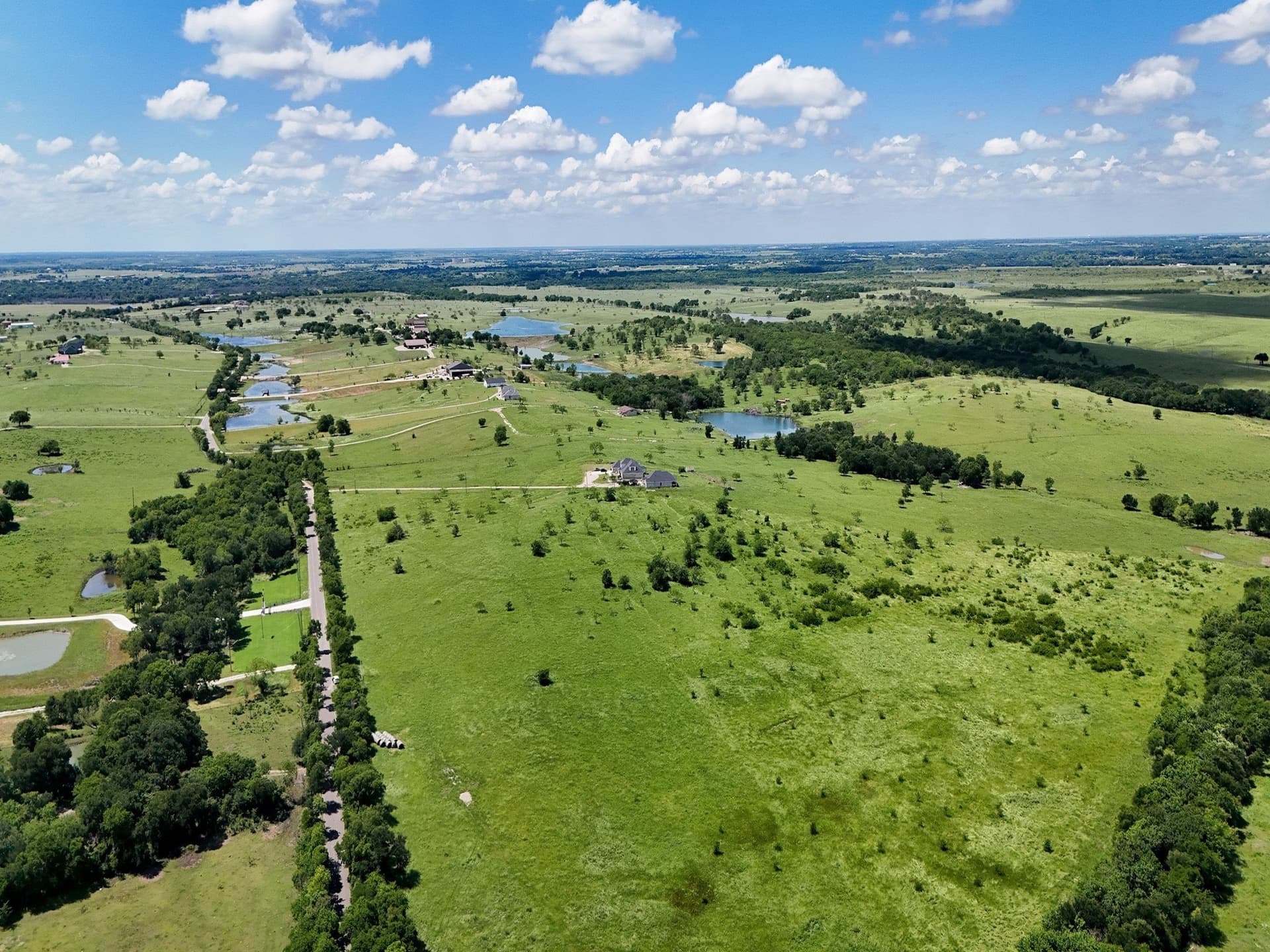 7.77 acres in Ellis County - photo 9