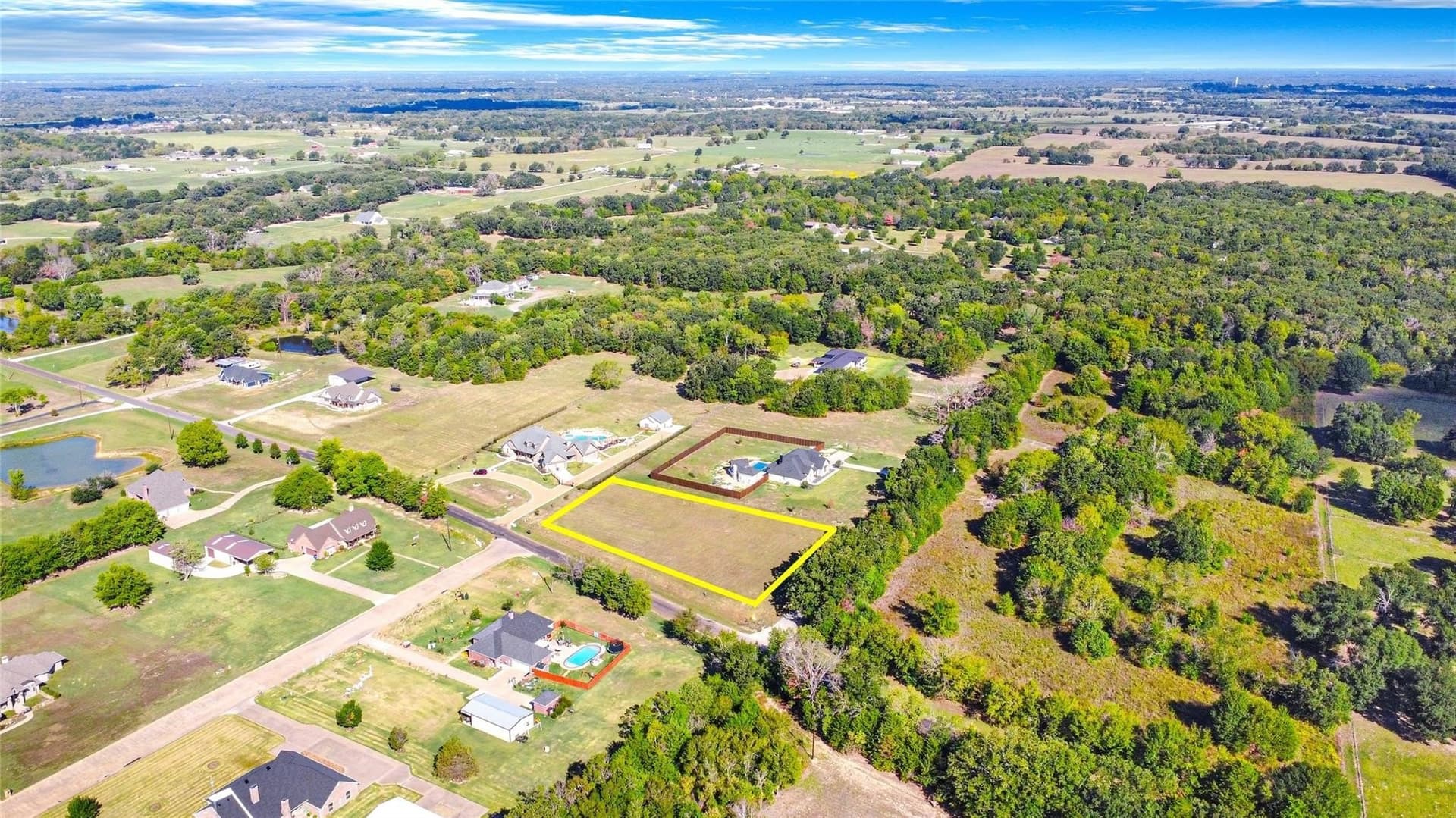 1.2 acres in Van Zandt County - photo 3