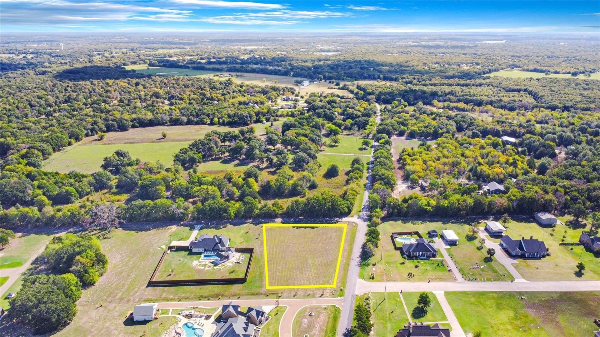 1.2 acres in Van Zandt County - photo 2