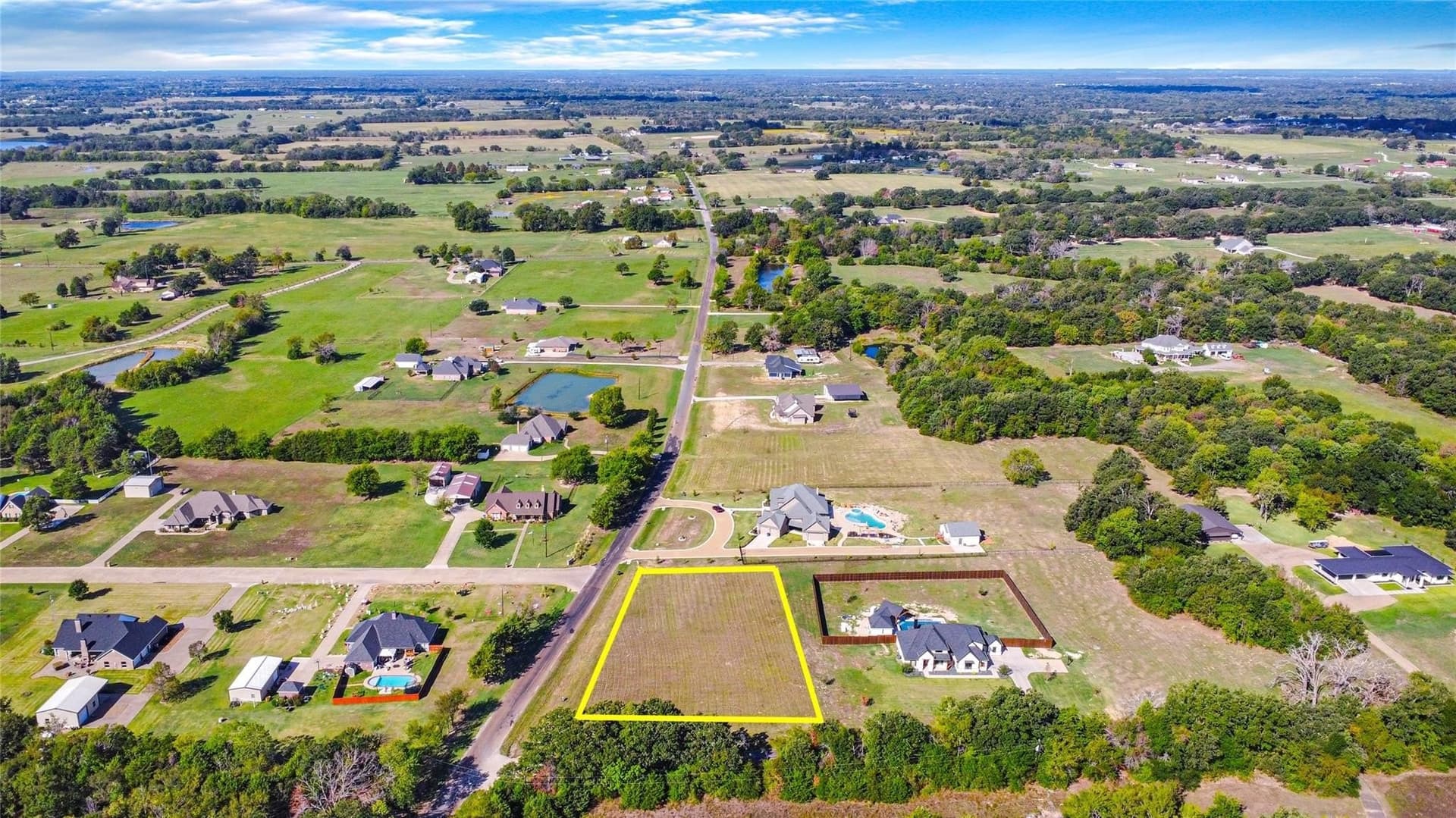 1.2 acres in Van Zandt County - photo 5
