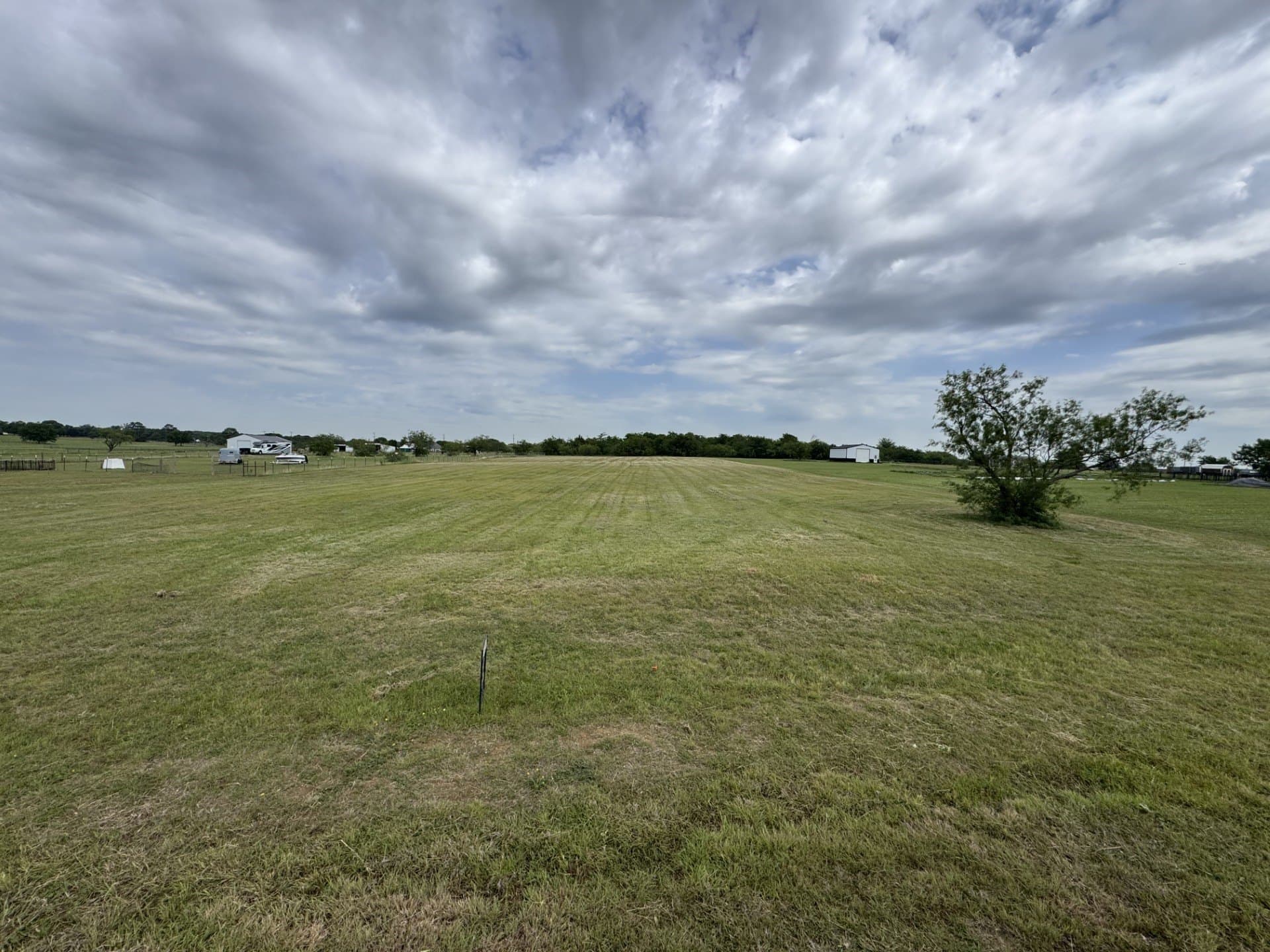 2.5 acres in Denton County