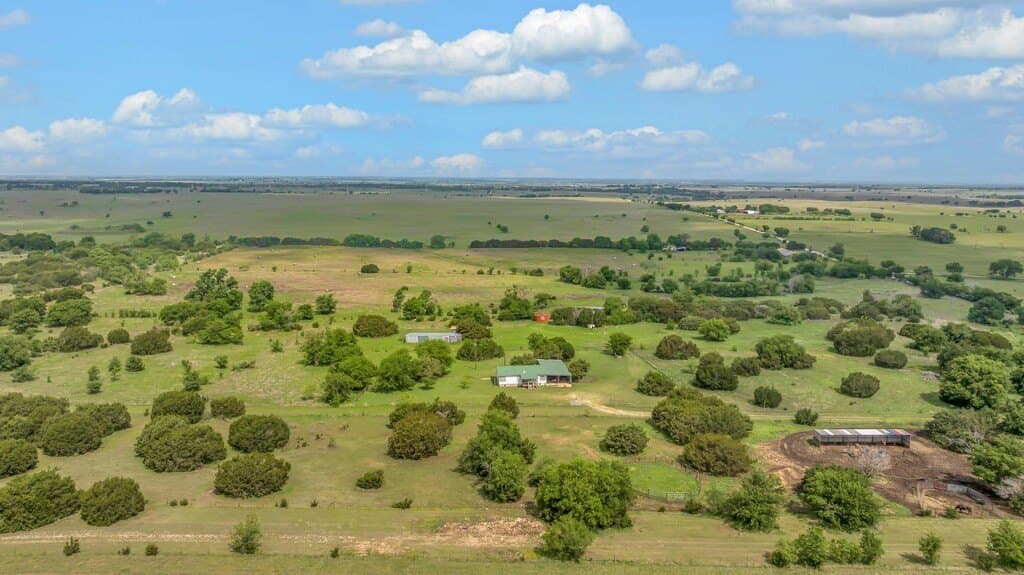 40 acres in Bosque County - photo 4