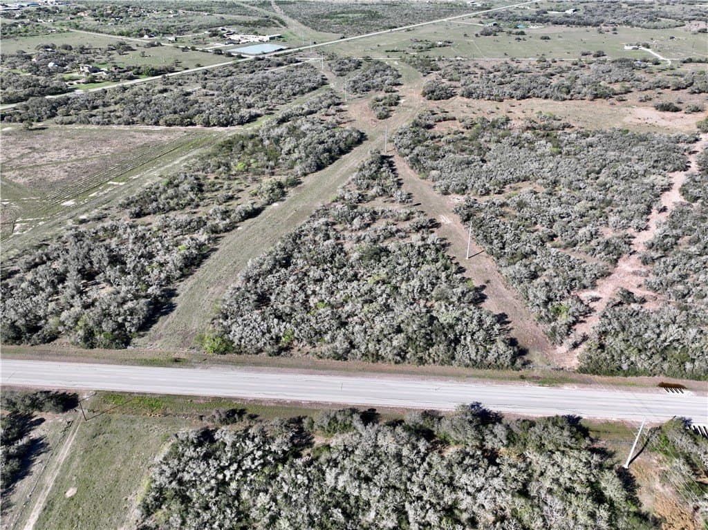 10 acres in Refugio County