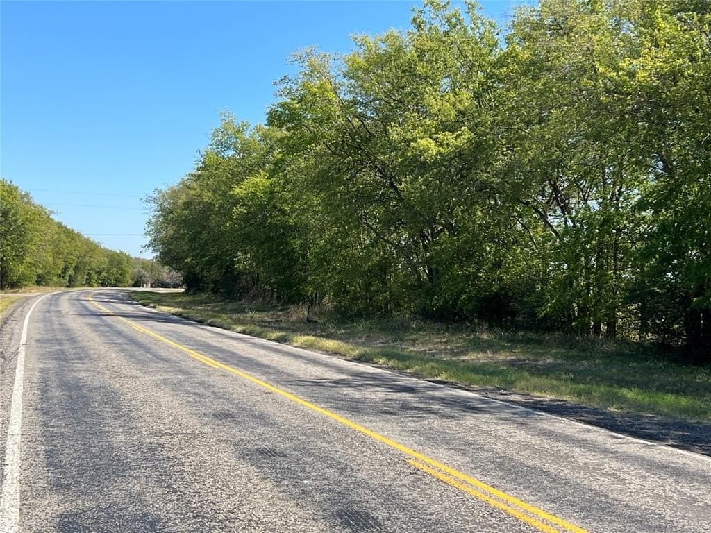 10.1 acres in Hopkins County gallery image 3