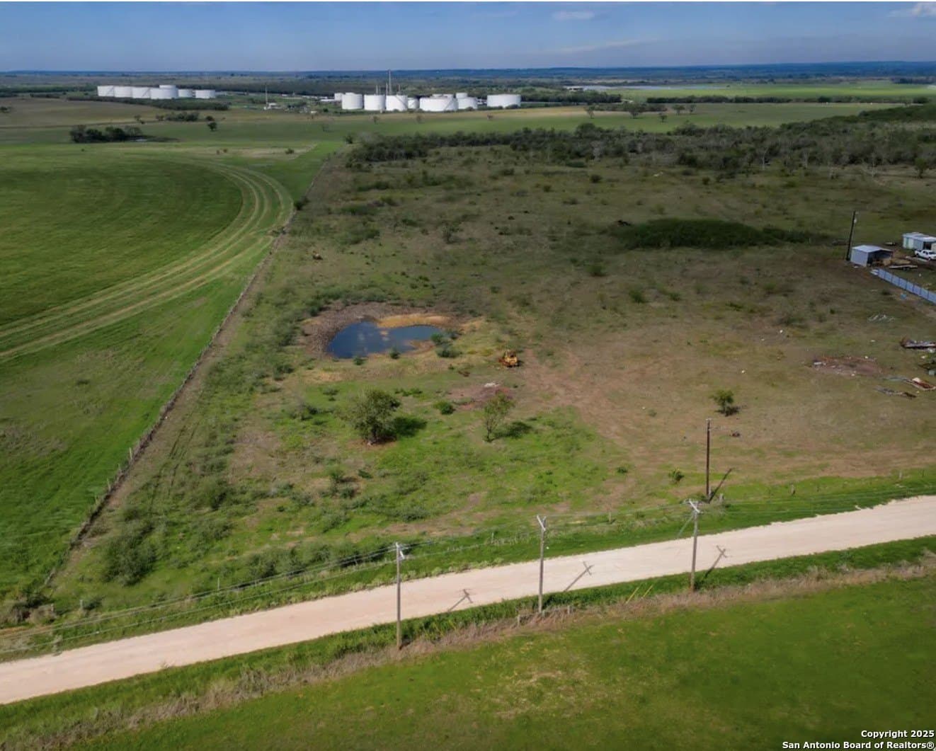 5 acres in Wilson County gallery image 3