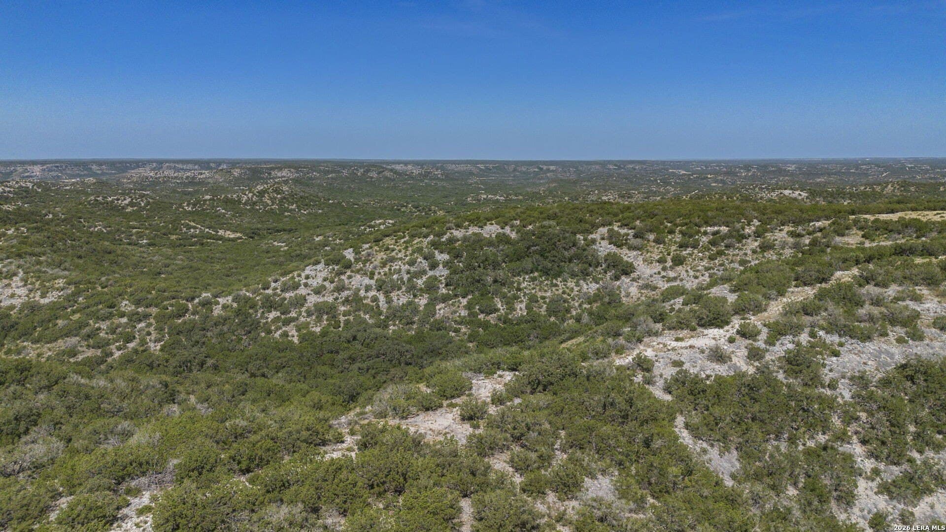 425.38 acres in Edwards County - photo 84