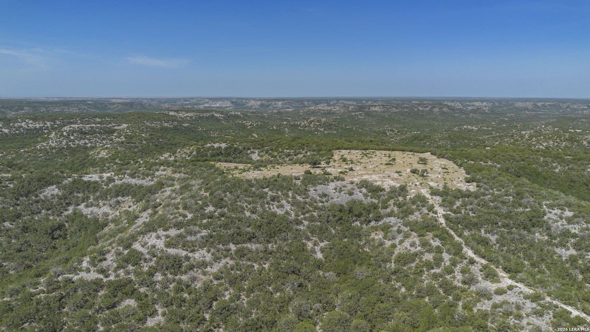 425.38 acres in Edwards County - photo 67