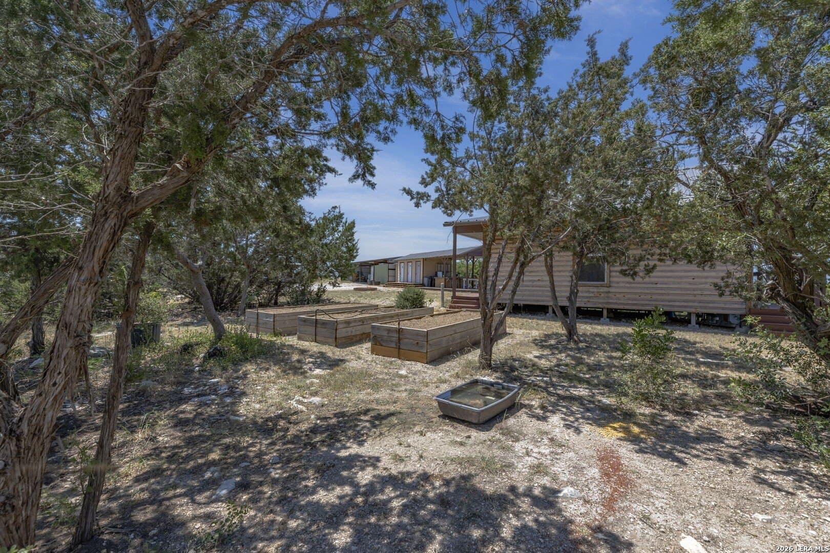 425.38 acres in Edwards County - photo 27