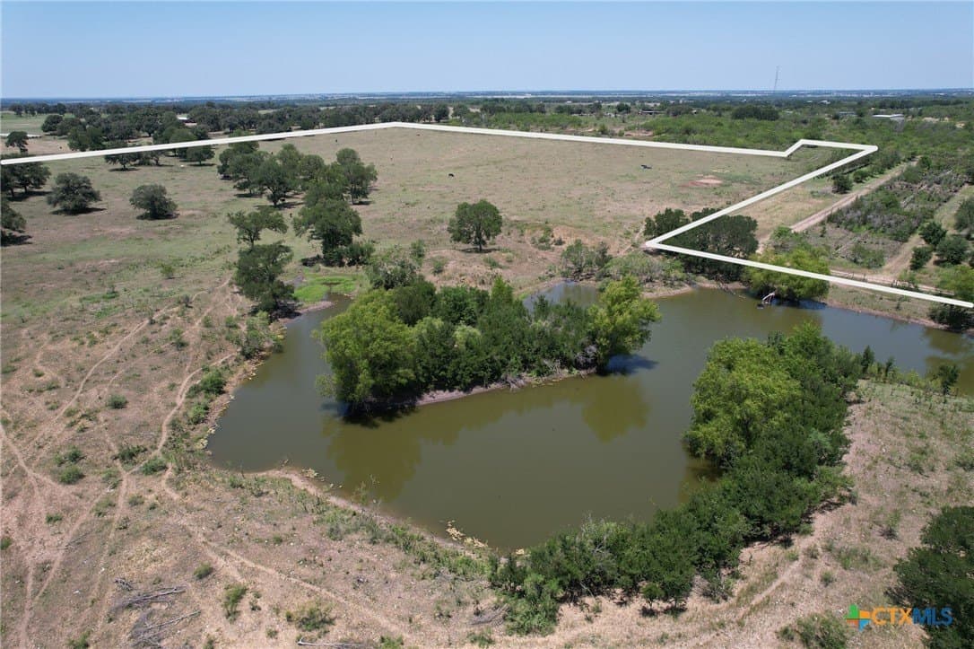 28.28 acres in Milam County - photo 3