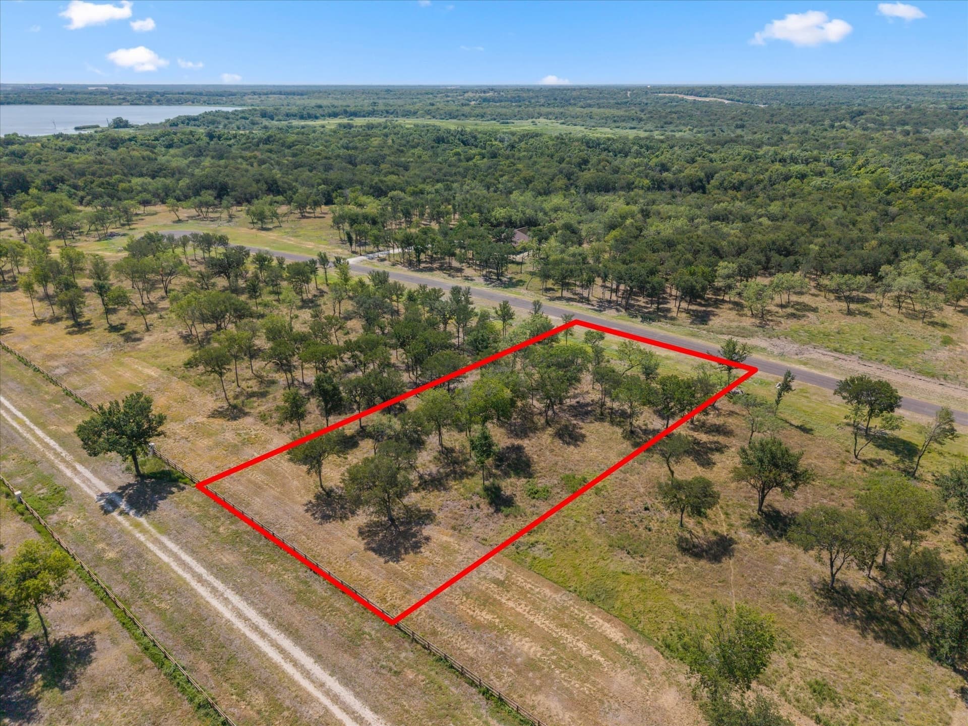 1.01 acres in Navarro County - photo 16