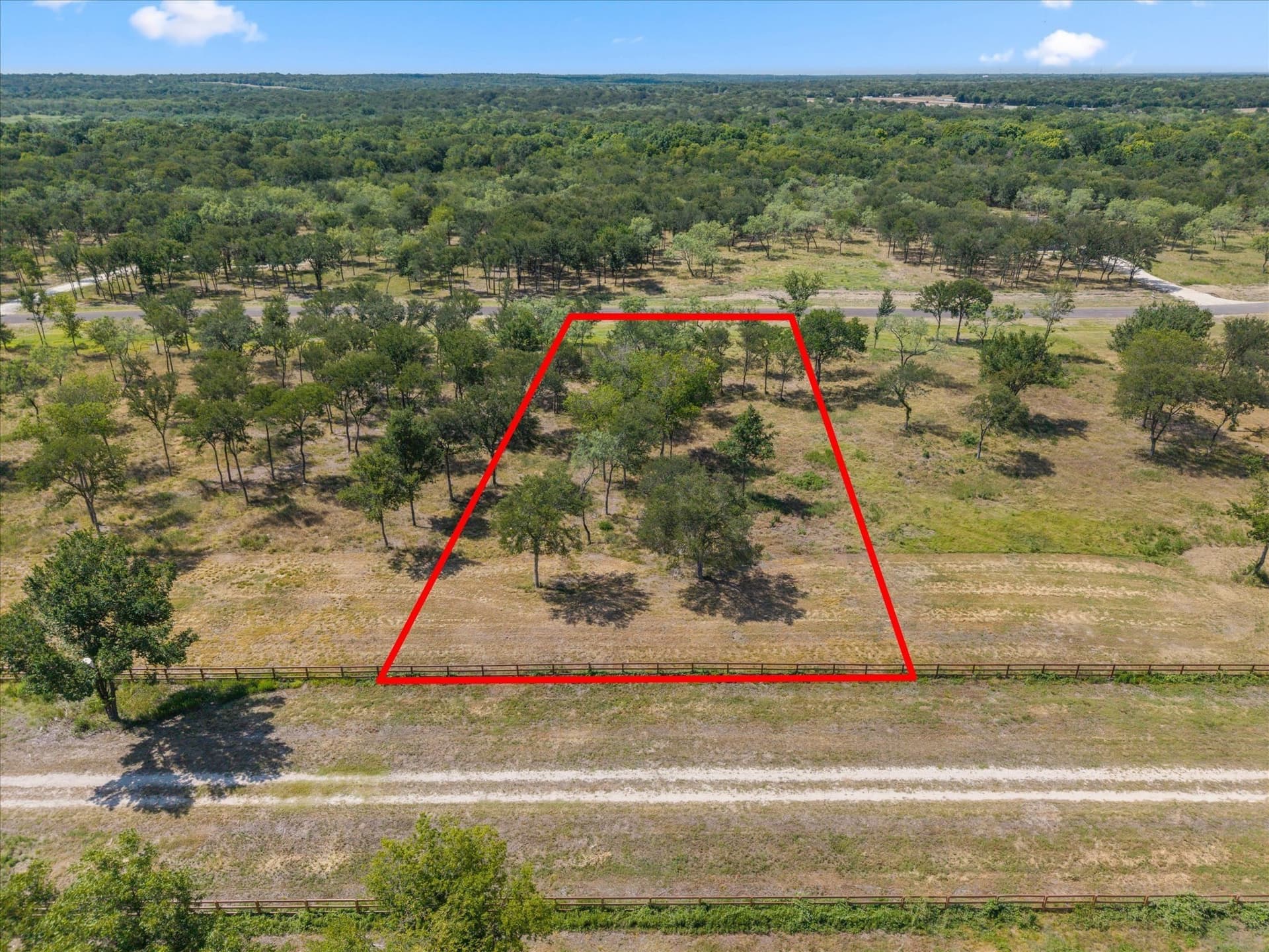 1.01 acres in Navarro County - photo 14