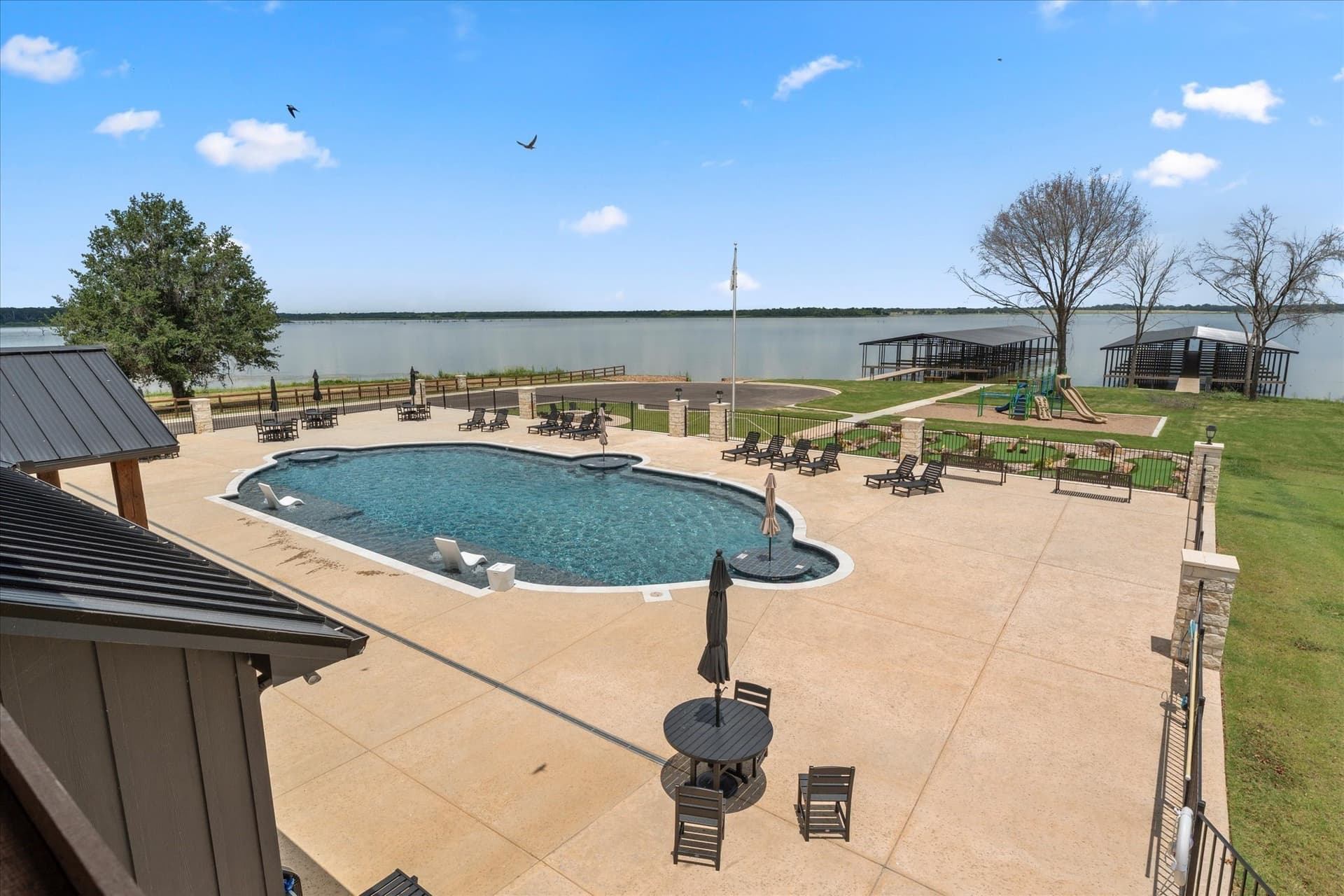1.01 acres in Navarro County - photo 26