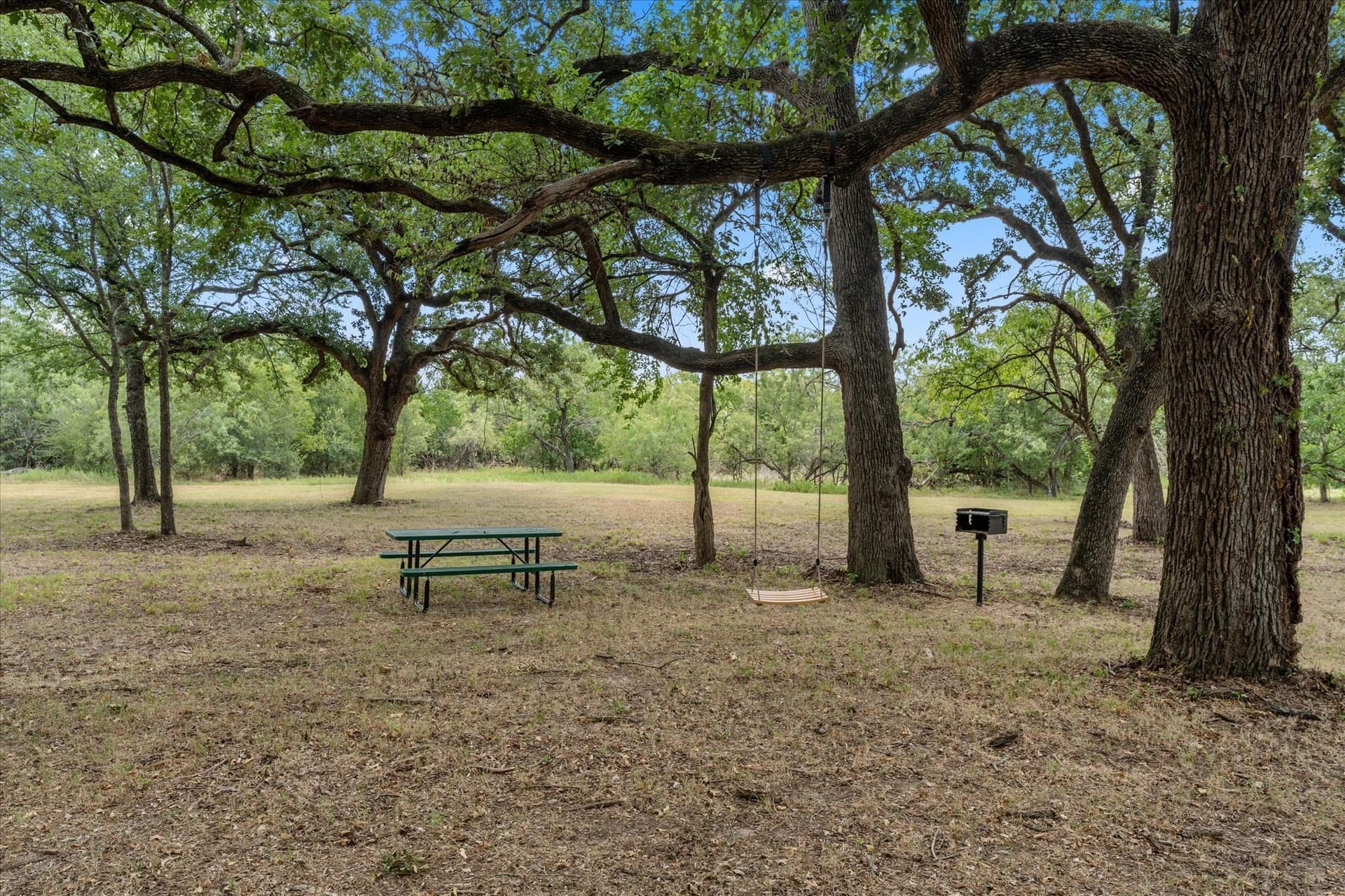 1.01 acres in Navarro County - photo 37