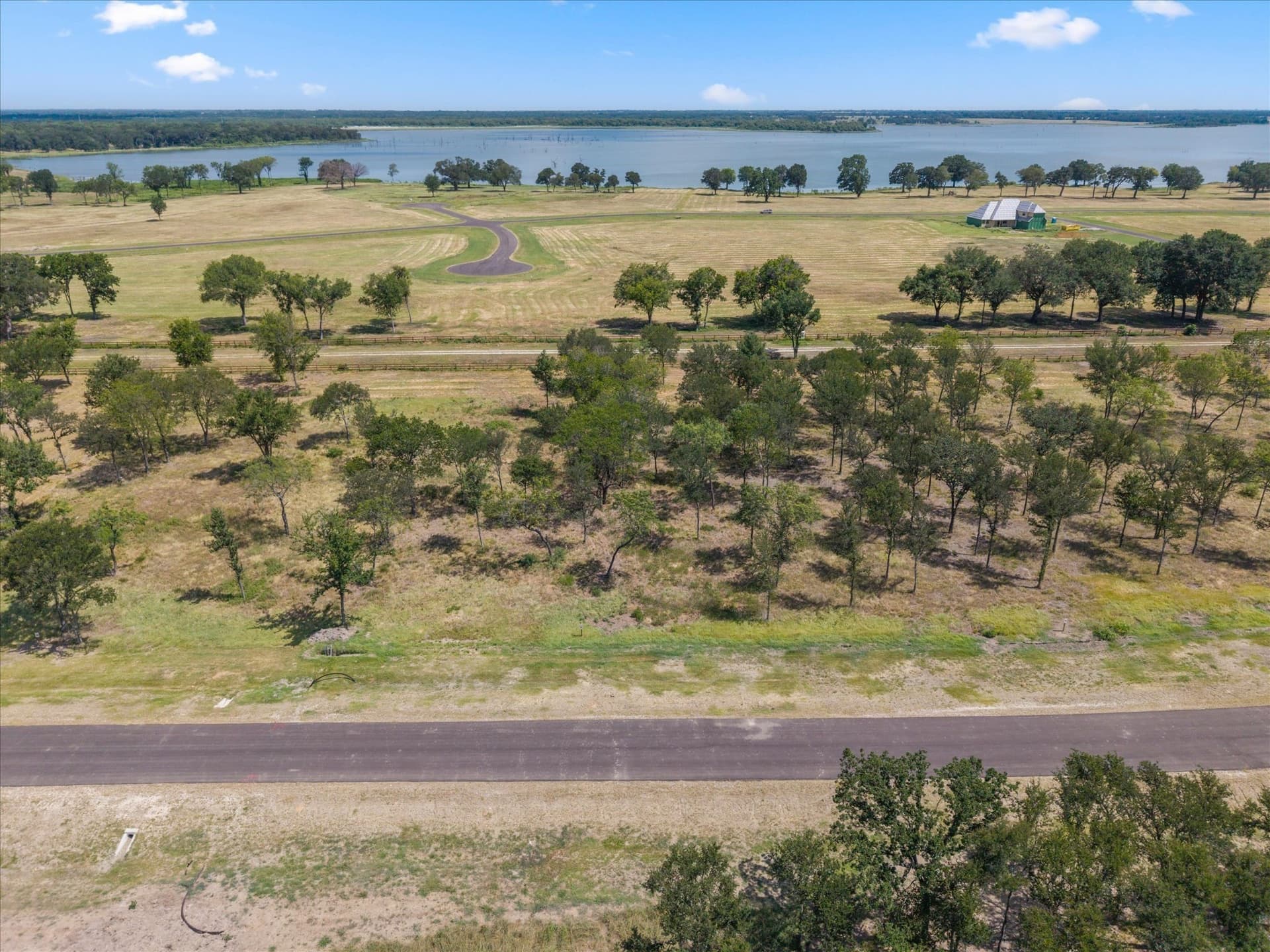 1.01 acres in Navarro County - photo 11