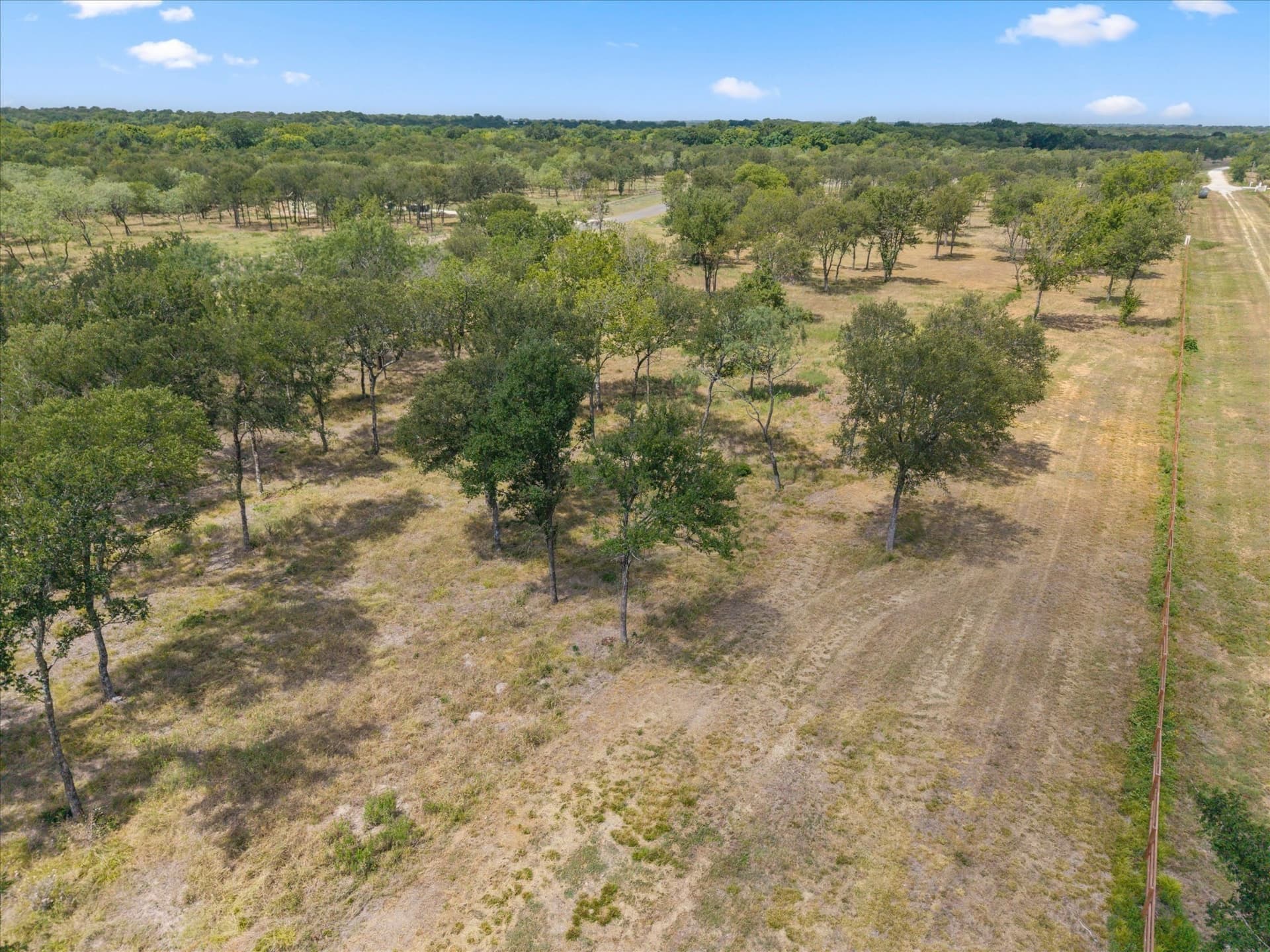 1.01 acres in Navarro County - photo 6