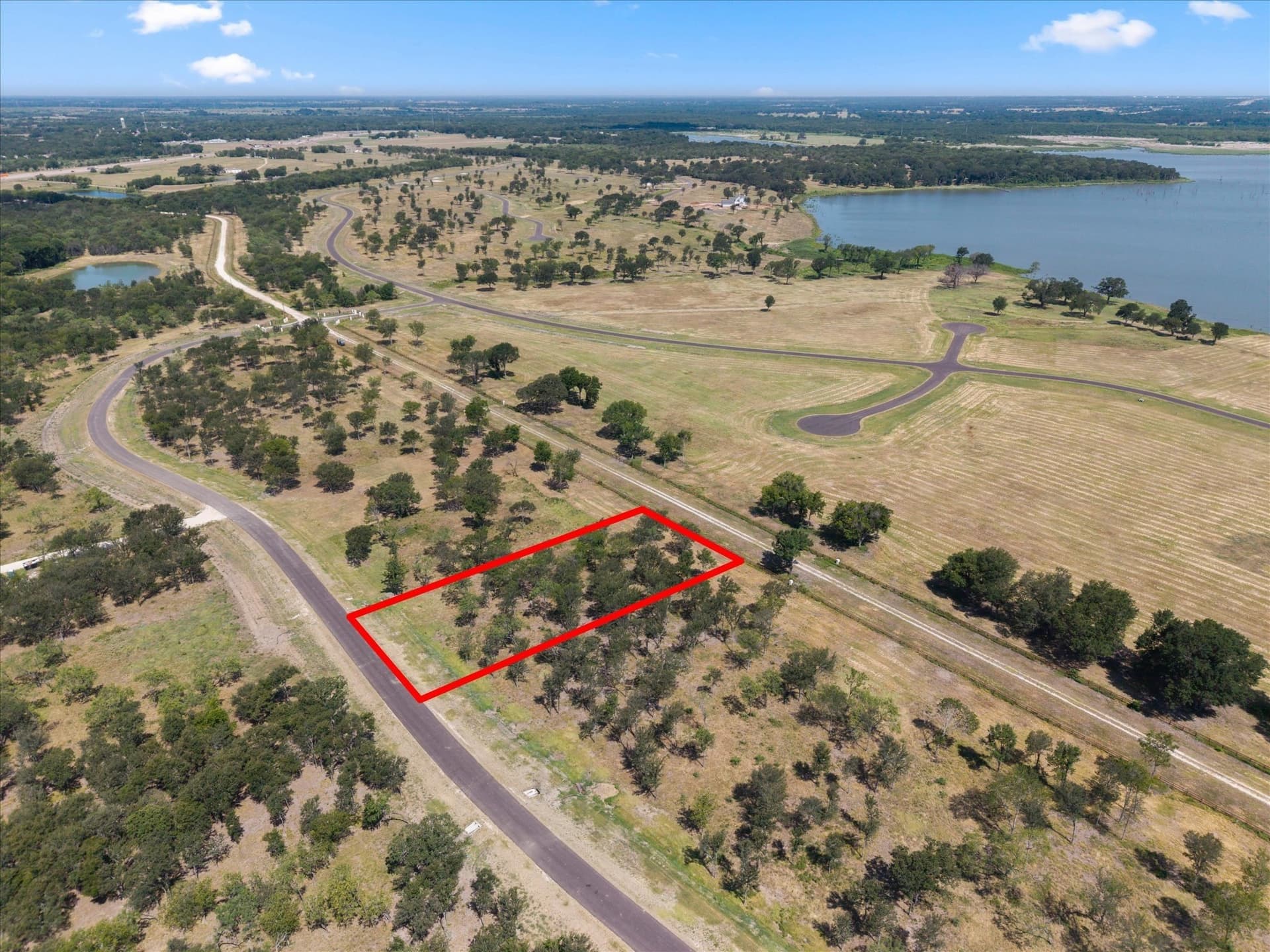 1.01 acres in Navarro County - photo 20