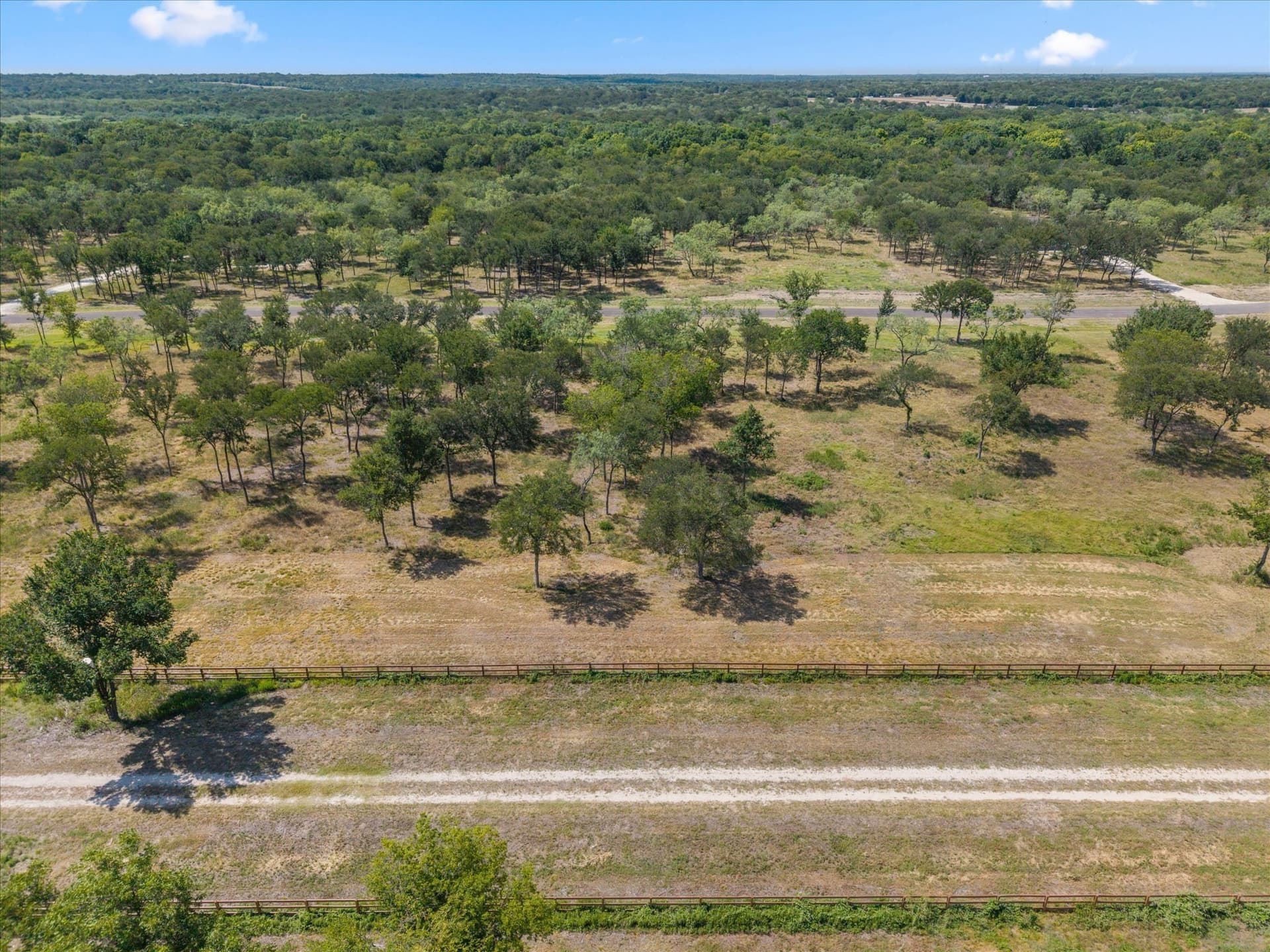 1.01 acres in Navarro County - photo 13