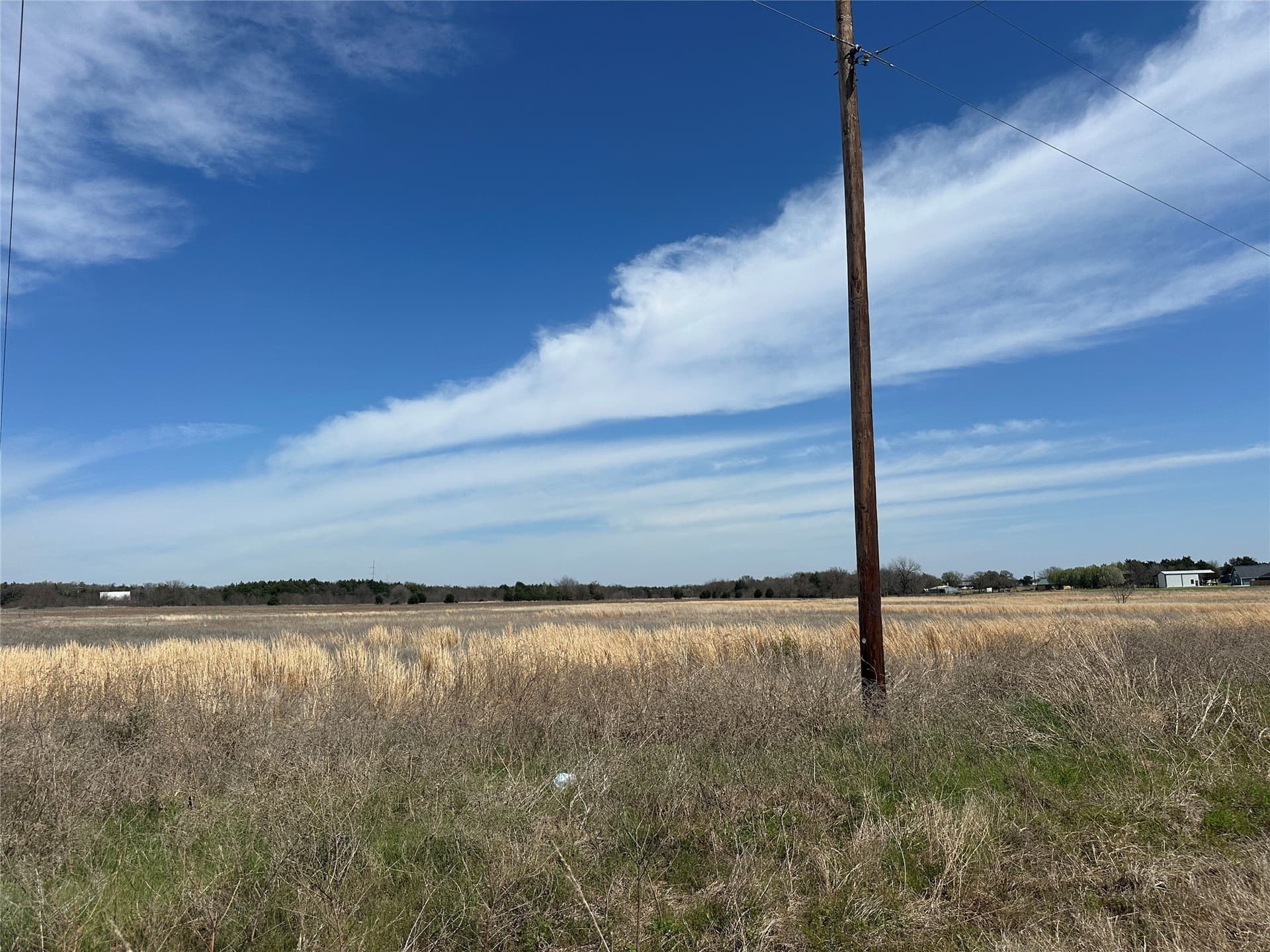 4.59 acres in Cooke County - photo 2