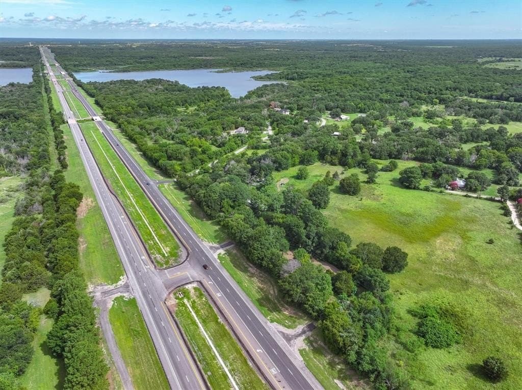 10.83 acres in Kaufman County gallery image 4