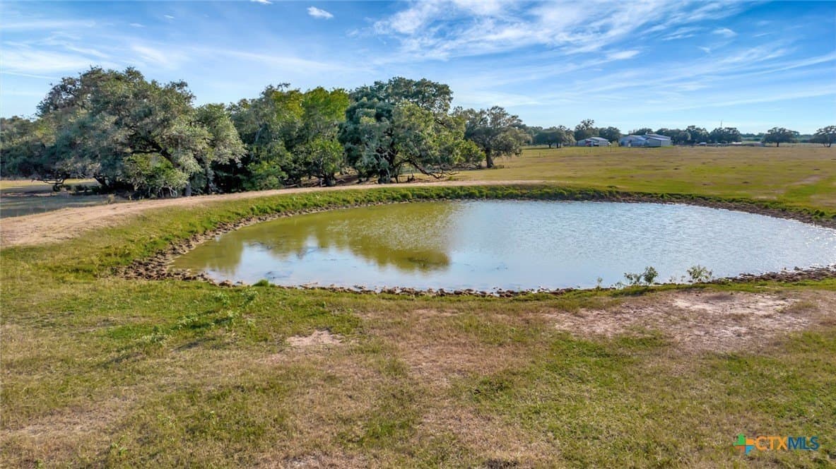 36.8 acres in Lavaca County gallery image 3