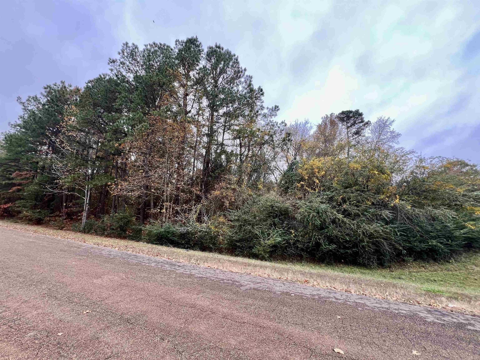 0.65 acres in Harrison County