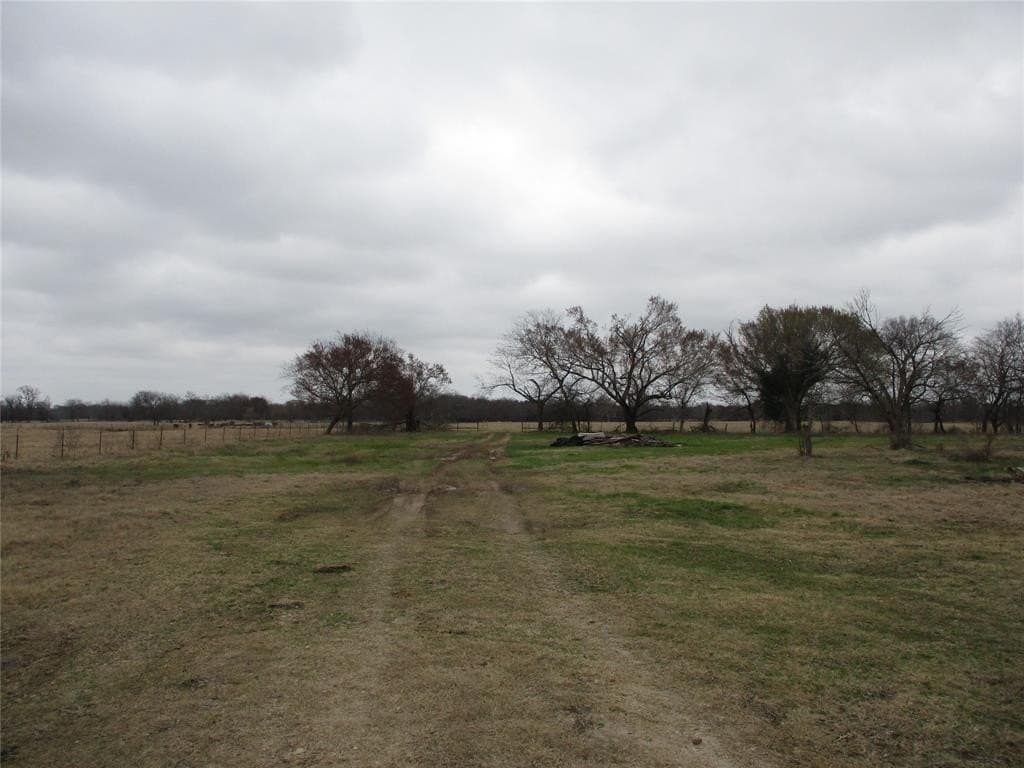 27.7 acres in Rains County