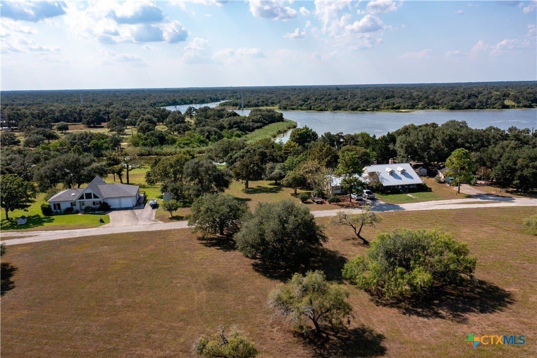 0.4 acres in Goliad County gallery image 3