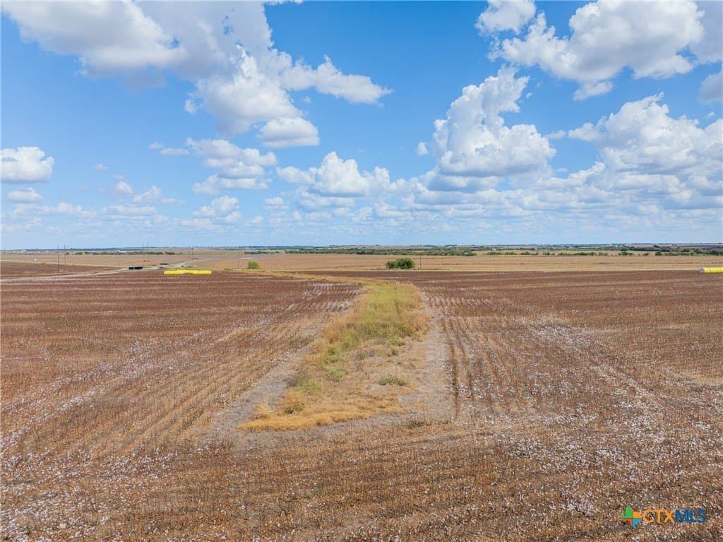 240 acres in Travis County - photo 18