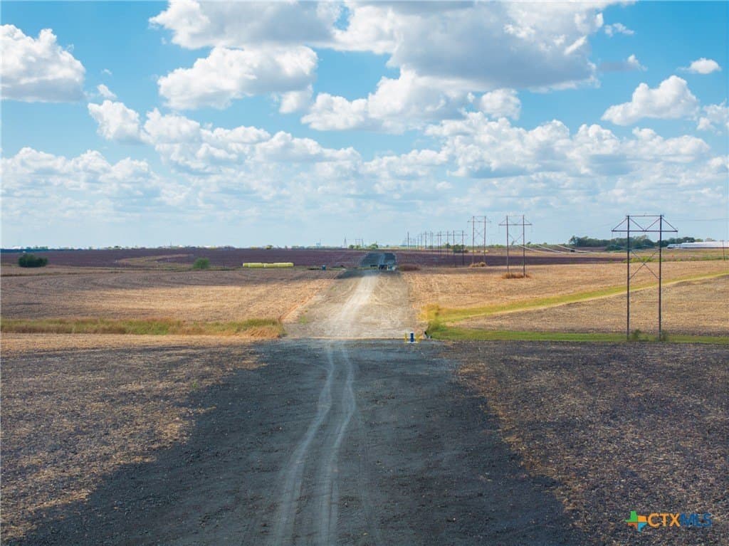 240 acres in Travis County - photo 33