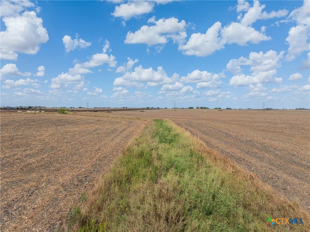240 acres in Travis County - photo 25