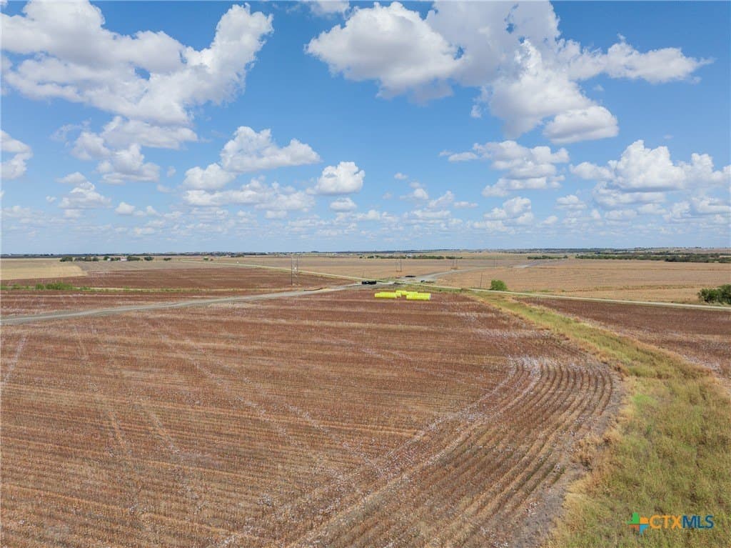 240 acres in Travis County - photo 19
