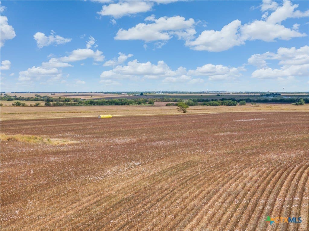 240 acres in Travis County - photo 31